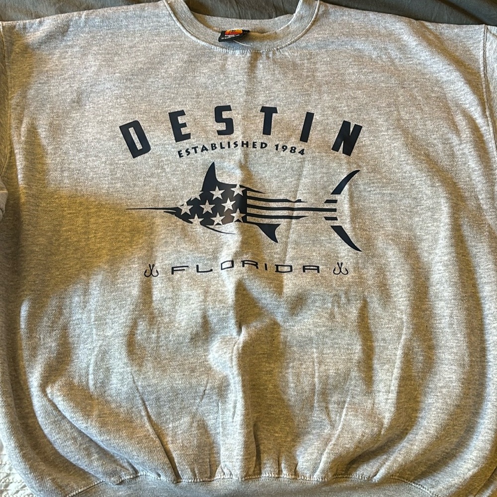NWOT Destin Florida sweatshirt size 3XL